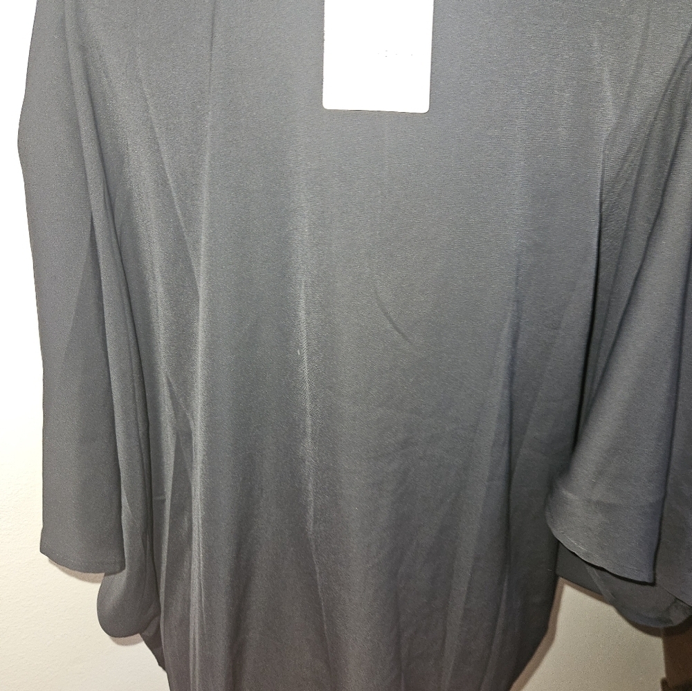 Simple Flavor Womans Black Vneck Top Size Xl NWT - Picture 5 of 13
